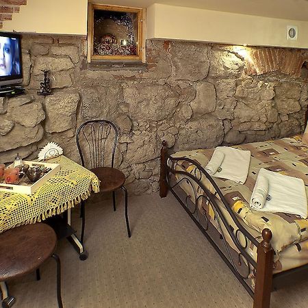 Niko Hostelリヴィウ 部屋 写真